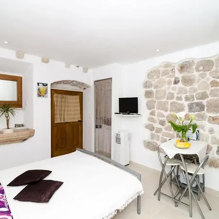 Lee Loo - Апартаменты *