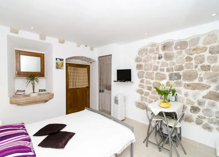 Lee Loo - Апартаменты *